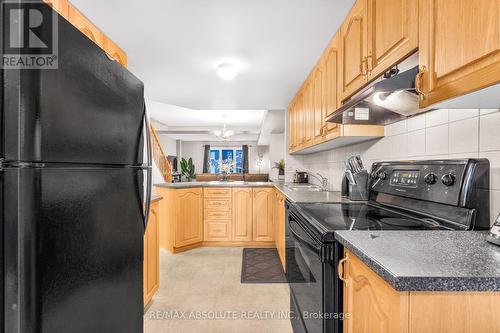 78 Lakepointe Drive, Ottawa, ON - Indoor Photo Showing Kitchen