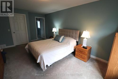 20 Huron Heights Drive, Ashfield-Colborne-Wawanosh (Colborne Twp), ON - Indoor Photo Showing Bedroom