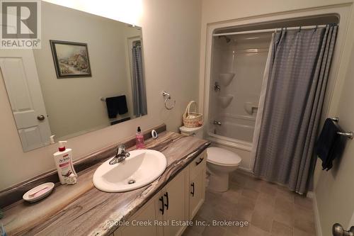 20 Huron Heights Drive, Ashfield-Colborne-Wawanosh (Colborne Twp), ON - Indoor Photo Showing Bathroom