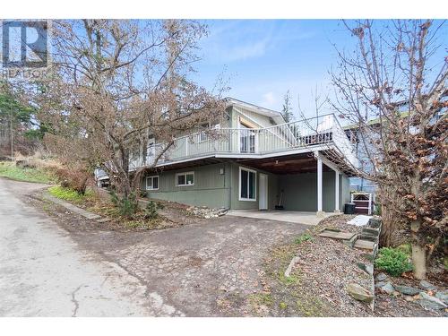 450 9 Avenue Se, Salmon Arm, BC - Outdoor With Deck Patio Veranda