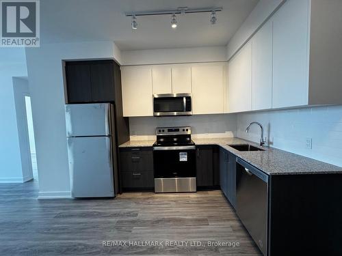 513 - 1010 Dundas Street E, Whitby, ON - Indoor Photo Showing Kitchen