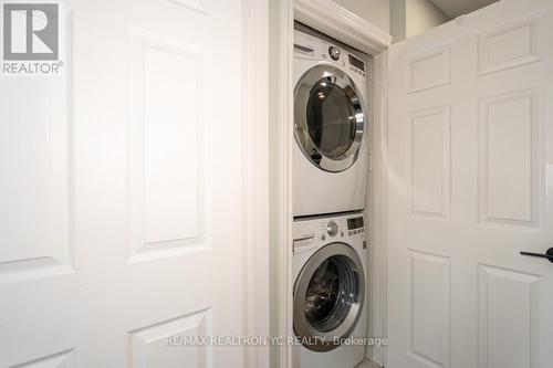 B202 - 98 Cornell Park Avenue, Markham, ON - Indoor Photo Showing Laundry Room