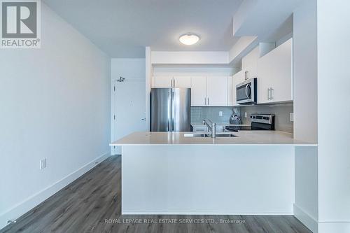 127 - 4 Kimberly Lane, Collingwood, ON - Indoor Photo Showing Kitchen With Stainless Steel Kitchen