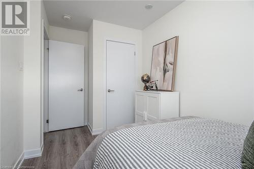 44 Hollywood Court, Cambridge, ON - Indoor Photo Showing Bedroom