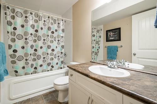 7260 197 Street, Langley, BC - Indoor Photo Showing Bathroom