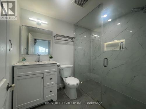 2930 Oka Road, Mississauga, ON - Indoor Photo Showing Bathroom