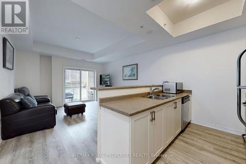 112 - 650 Gordon Street, Whitby, ON - Indoor Photo Showing Kitchen With Double Sink