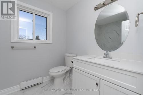 9 Birchfield Drive, Clarington, ON - Indoor Photo Showing Bathroom