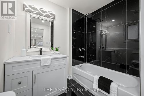 80 Courtwright Street, Fort Erie (332 - Central), ON - Indoor Photo Showing Bathroom