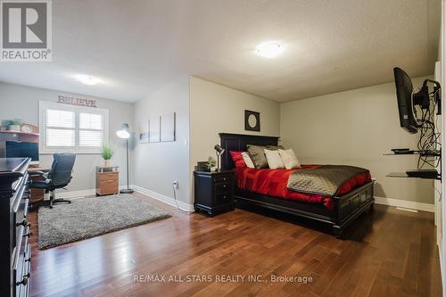 106 Stephensbrook Circle, Whitchurch-Stouffville, ON - Indoor Photo Showing Bedroom