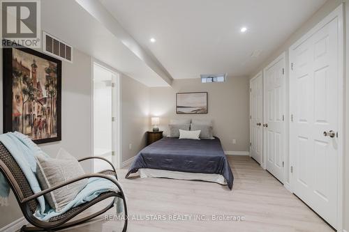 106 Stephensbrook Circle, Whitchurch-Stouffville, ON - Indoor Photo Showing Bedroom