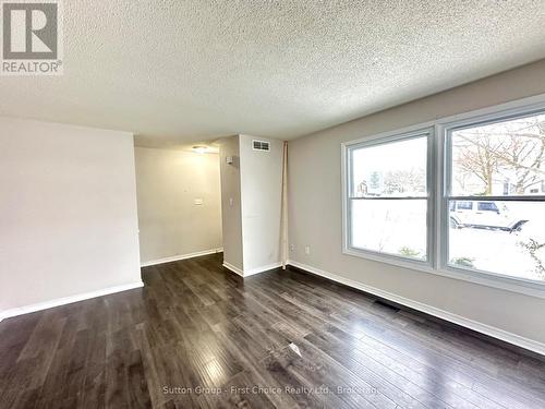 1757 Aldersbrook Road, London, ON - Indoor Photo Showing Other Room