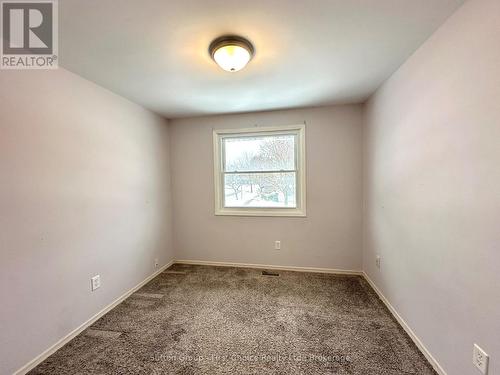 1757 Aldersbrook Road, London, ON - Indoor Photo Showing Other Room