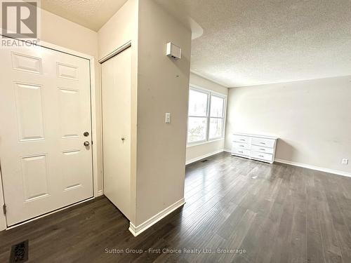 1757 Aldersbrook Road, London, ON - Indoor Photo Showing Other Room