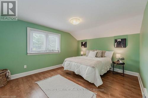 100 Hayes Avenue, Guelph (Two Rivers), ON - Indoor Photo Showing Bedroom