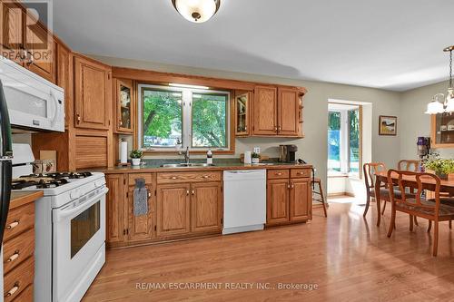 1 Eden Place, Norfolk, ON - Indoor Photo Showing Kitchen With Double Sink