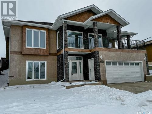 502 Aspen Drive, Swift Current, SK - Outdoor With Facade