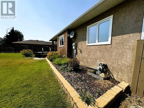 502 Aspen Drive, Swift Current, SK - Outdoor With Exterior