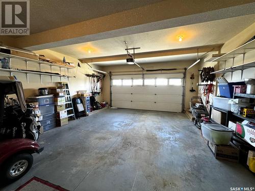 502 Aspen Drive, Swift Current, SK - Indoor Photo Showing Garage