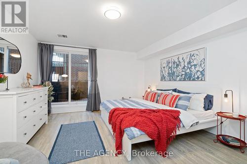 4D Shank Street, Toronto, ON - Indoor Photo Showing Bedroom