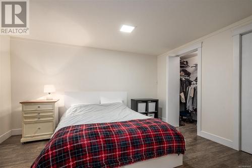 425 Wharton St, Nanaimo, BC - Indoor Photo Showing Bedroom