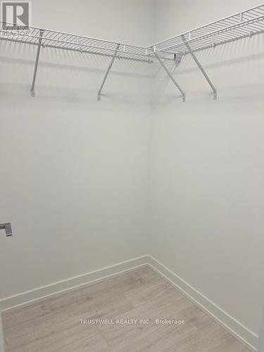 411 - 181 Sheppard Avenue E, Toronto, ON - Indoor With Storage