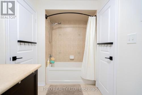 11 Goodsway Trail, Brampton, ON - Indoor Photo Showing Bathroom