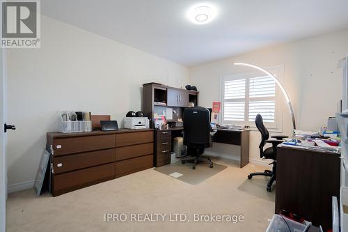 11 Goodsway Trail, Brampton, ON - Indoor Photo Showing Office