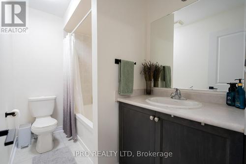 11 Goodsway Trail, Brampton, ON - Indoor Photo Showing Bathroom