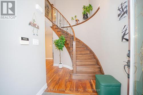 82 Belmont Boulevard, Halton Hills, ON - Indoor Photo Showing Other Room