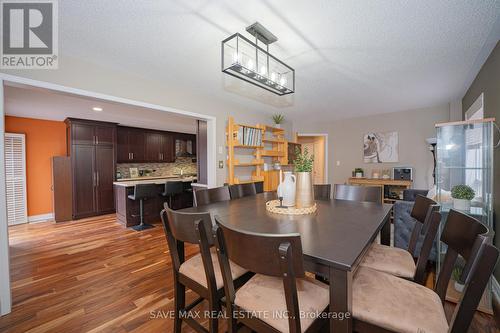 82 Belmont Boulevard, Halton Hills, ON - Indoor Photo Showing Dining Room