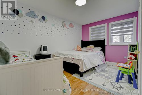 76 Kate Aitken Crescent, New Tecumseth, ON - Indoor Photo Showing Bedroom