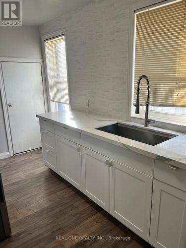 1 - 216 John Street, Orillia, ON - Indoor Photo Showing Kitchen