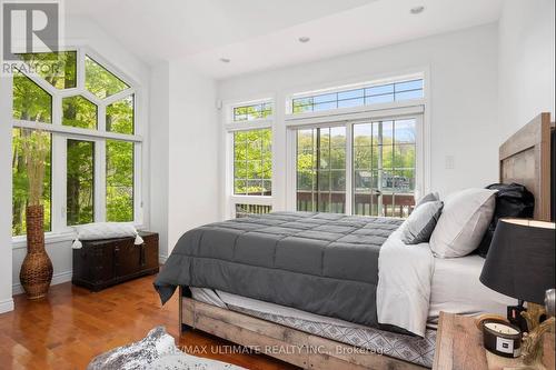 157 Farlain Lake Road W, Tiny, ON - Indoor Photo Showing Bedroom