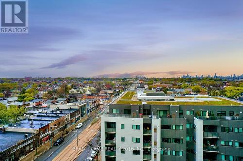 917 - 1787 St. Clair Avenue W, Toronto, ON - Outdoor With View