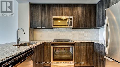 3305 - 20 Shore Breeze Drive, Toronto, ON - Indoor Photo Showing Kitchen With Upgraded Kitchen