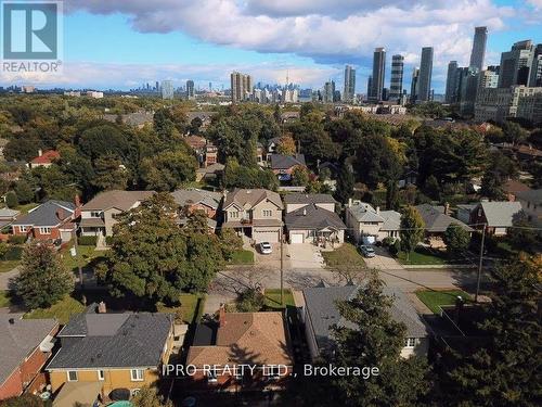 122 Milton Street, Toronto, ON - Outdoor With View