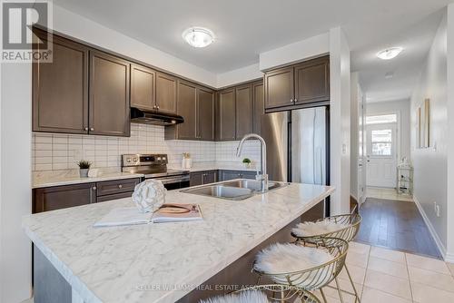 86 Esther Crescent, Thorold, ON - Indoor Photo Showing Kitchen With Double Sink With Upgraded Kitchen