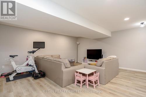 7 Willow Street, St. Thomas, ON - Indoor Photo Showing Gym Room