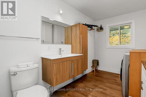 153 Pineridge Road, Ottawa, ON - Indoor Photo Showing Bathroom