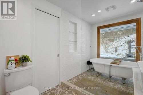 153 Pineridge Road, Ottawa, ON - Indoor Photo Showing Bathroom