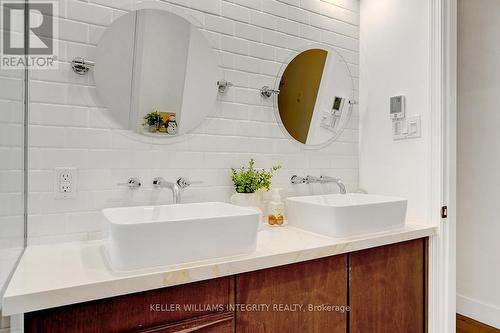 153 Pineridge Road, Ottawa, ON - Indoor Photo Showing Bathroom