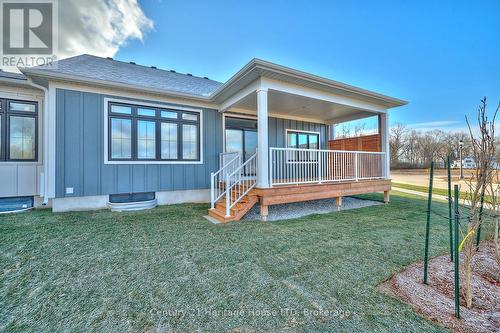 Main - 594 Seneca Drive, Fort Erie (334 - Crescent Park), ON - Outdoor With Deck Patio Veranda