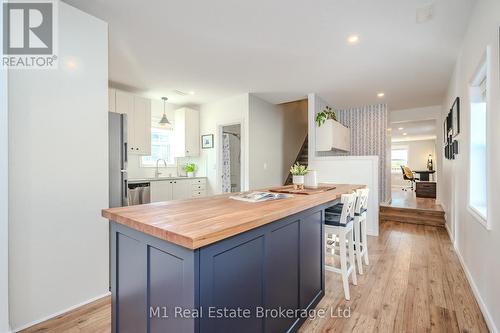 16 Hooper Street, Guelph (Two Rivers), ON - Indoor Photo Showing Kitchen With Double Sink