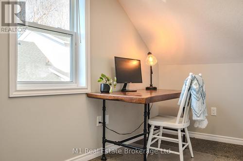 16 Hooper Street, Guelph (Two Rivers), ON - Indoor