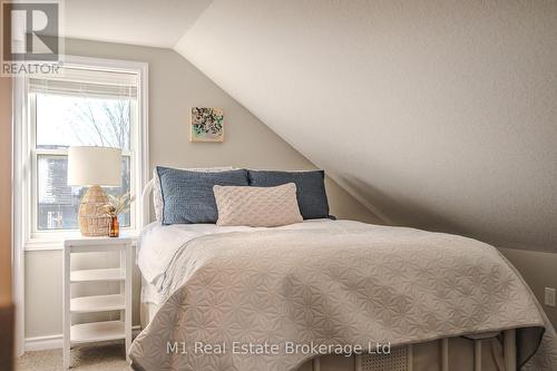 16 Hooper Street, Guelph (Two Rivers), ON - Indoor Photo Showing Bedroom