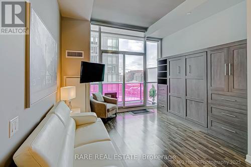 907 - 120 Parliament Street E, Toronto, ON - Indoor