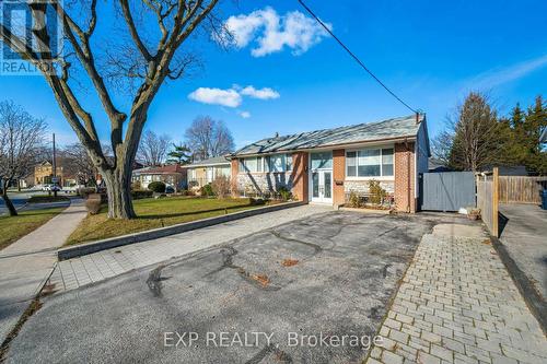 108 Lynedock Crescent, Toronto, ON - Outdoor