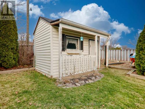 48 Mcdonald Avenue, Thorold, ON - Outdoor