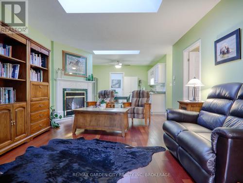 48 Mcdonald Avenue, Thorold, ON - Indoor Photo Showing Living Room With Fireplace